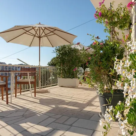 Olive Tree Apartman *