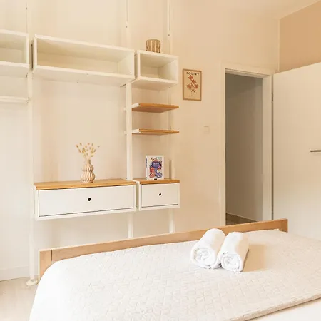 Olive Tree Daire Hvar Town