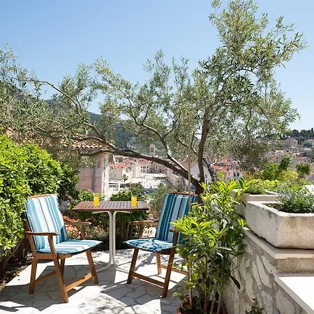 Lejlighed Olive Tree